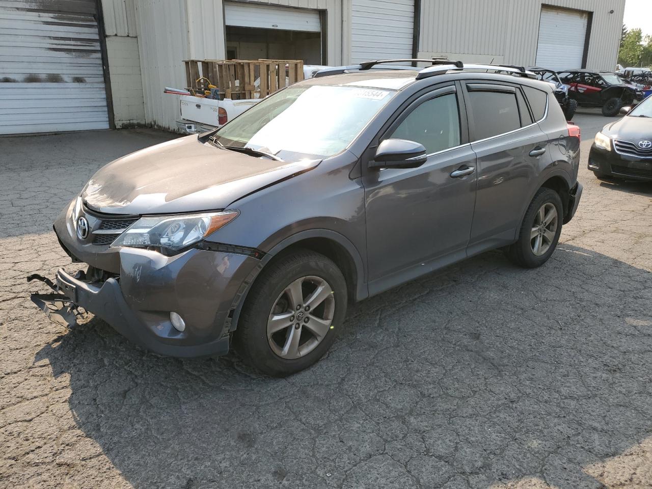 2T3RFREV1FW347565 2015 TOYOTA RAV 4 - Image 1