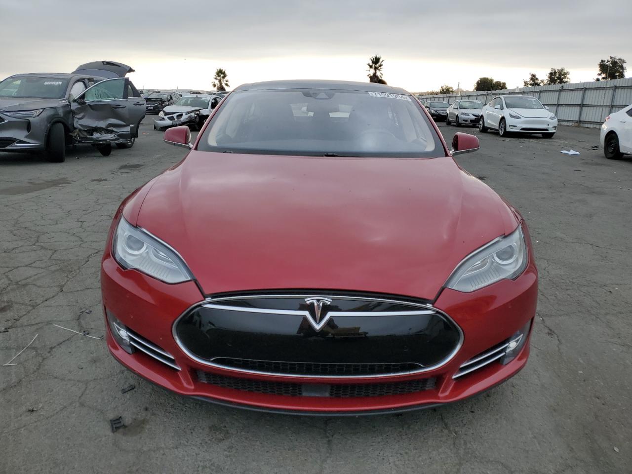 2015 Tesla Model S 90D VIN: 5YJSA1V27FF098749 Lot: 71991994