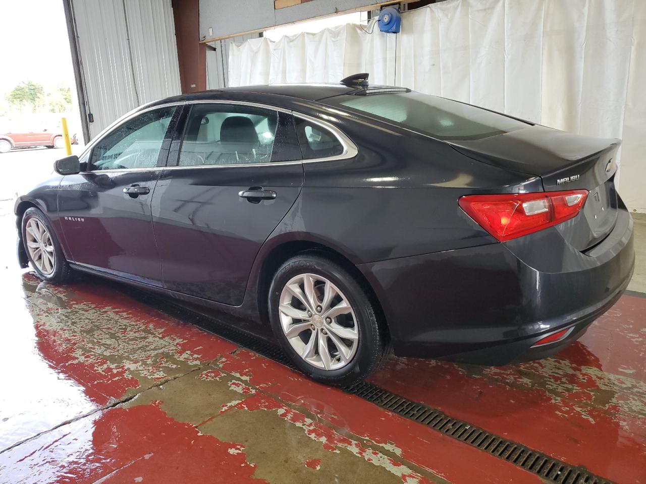 2023 Chevrolet Malibu - Image 2