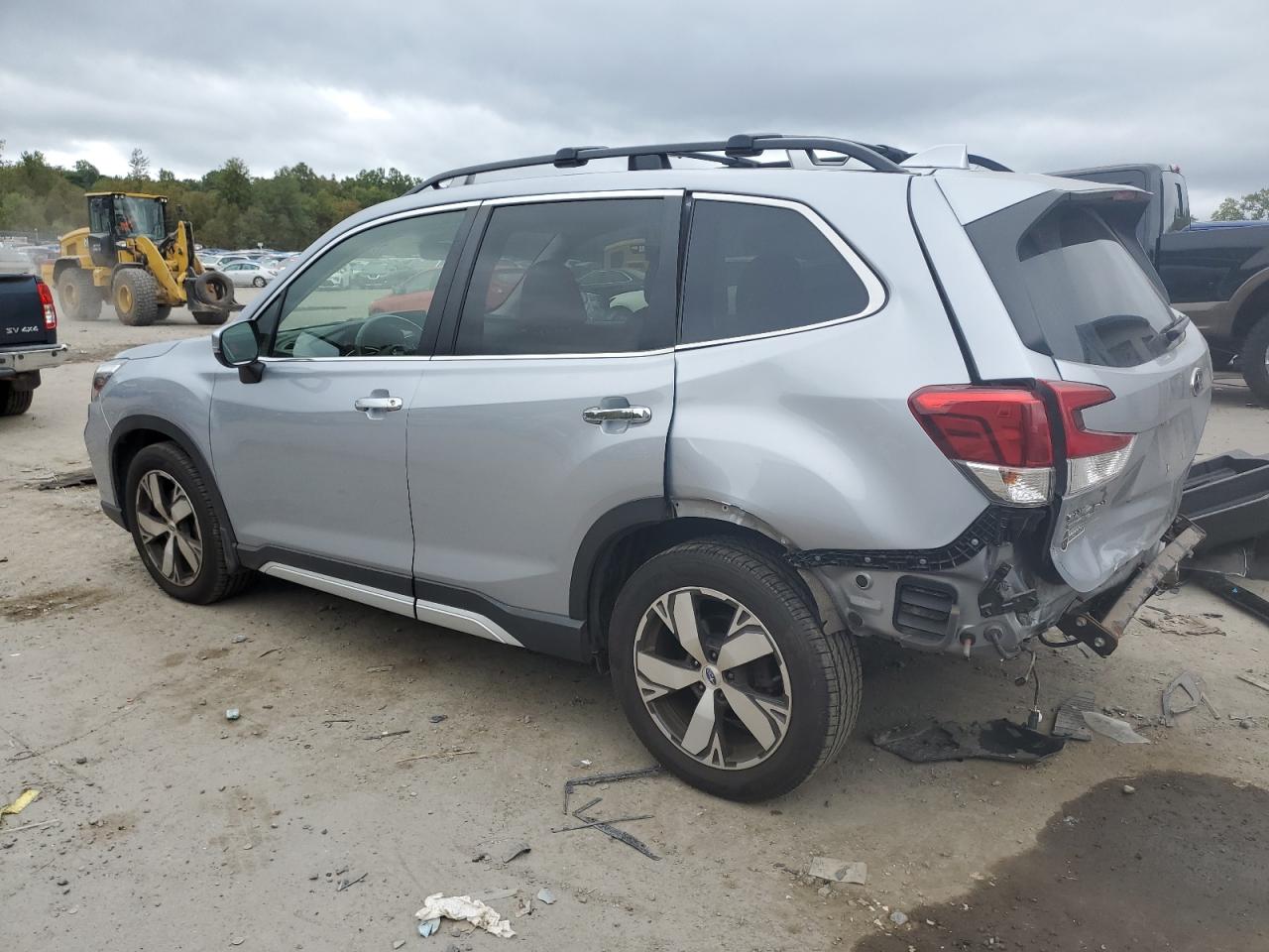 JF2SKAWC5KH591460 2019 Subaru Forester Touring