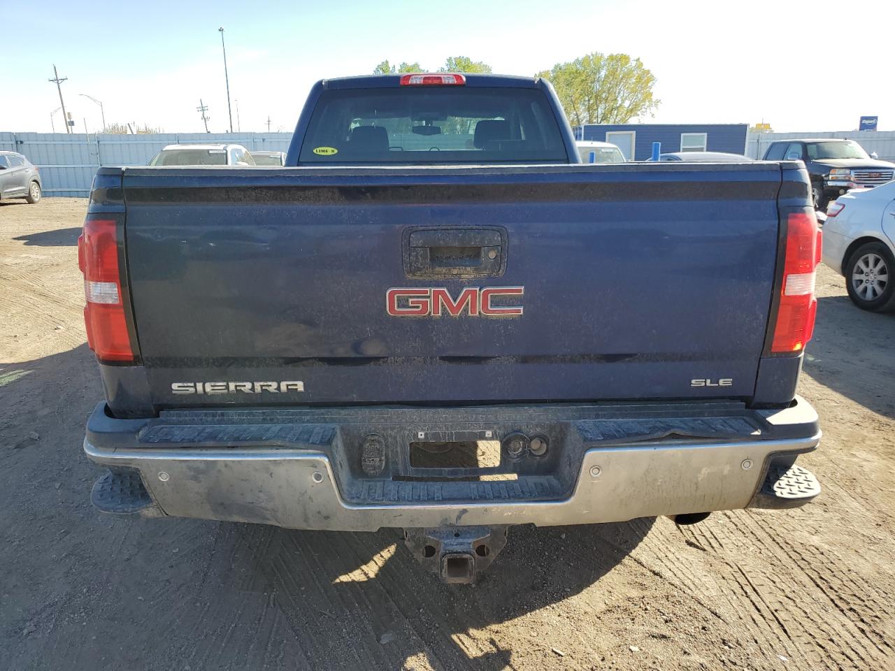 1GT12YEGXFF157687 2015 GMC Sierra K2500 Sle