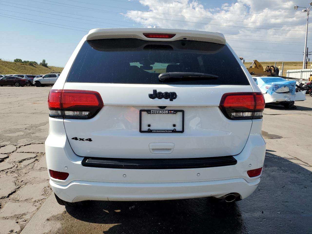 1C4RJFAG4JC322269 2018 Jeep Grand Cherokee Laredo