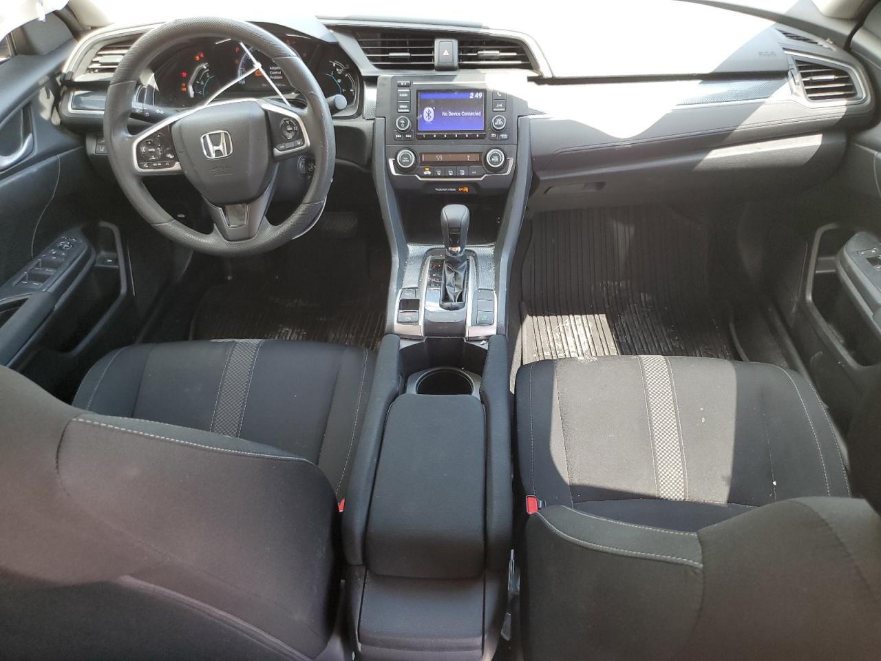 2HGFC2F6XKH561153 2019 Honda Civic Lx