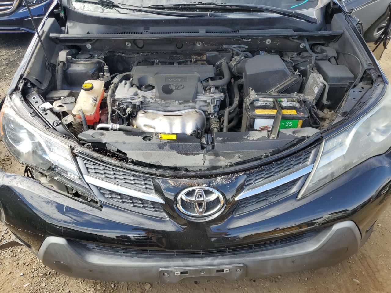 2015 Toyota RAV 4 - Image 12
