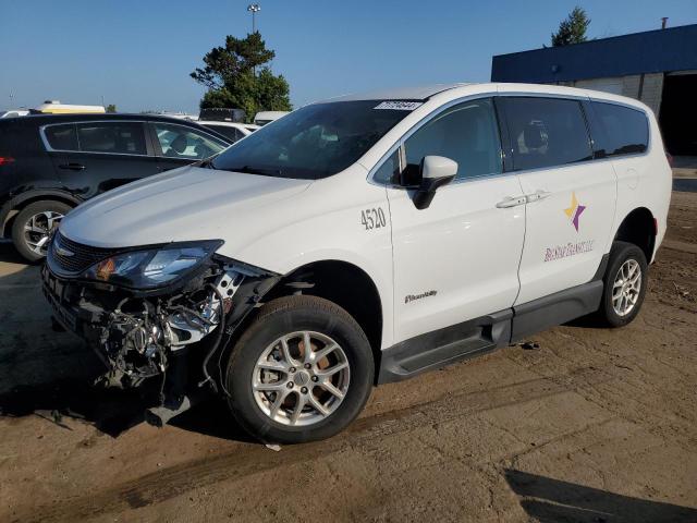 CHRYSLER VOYAGER LX 2023