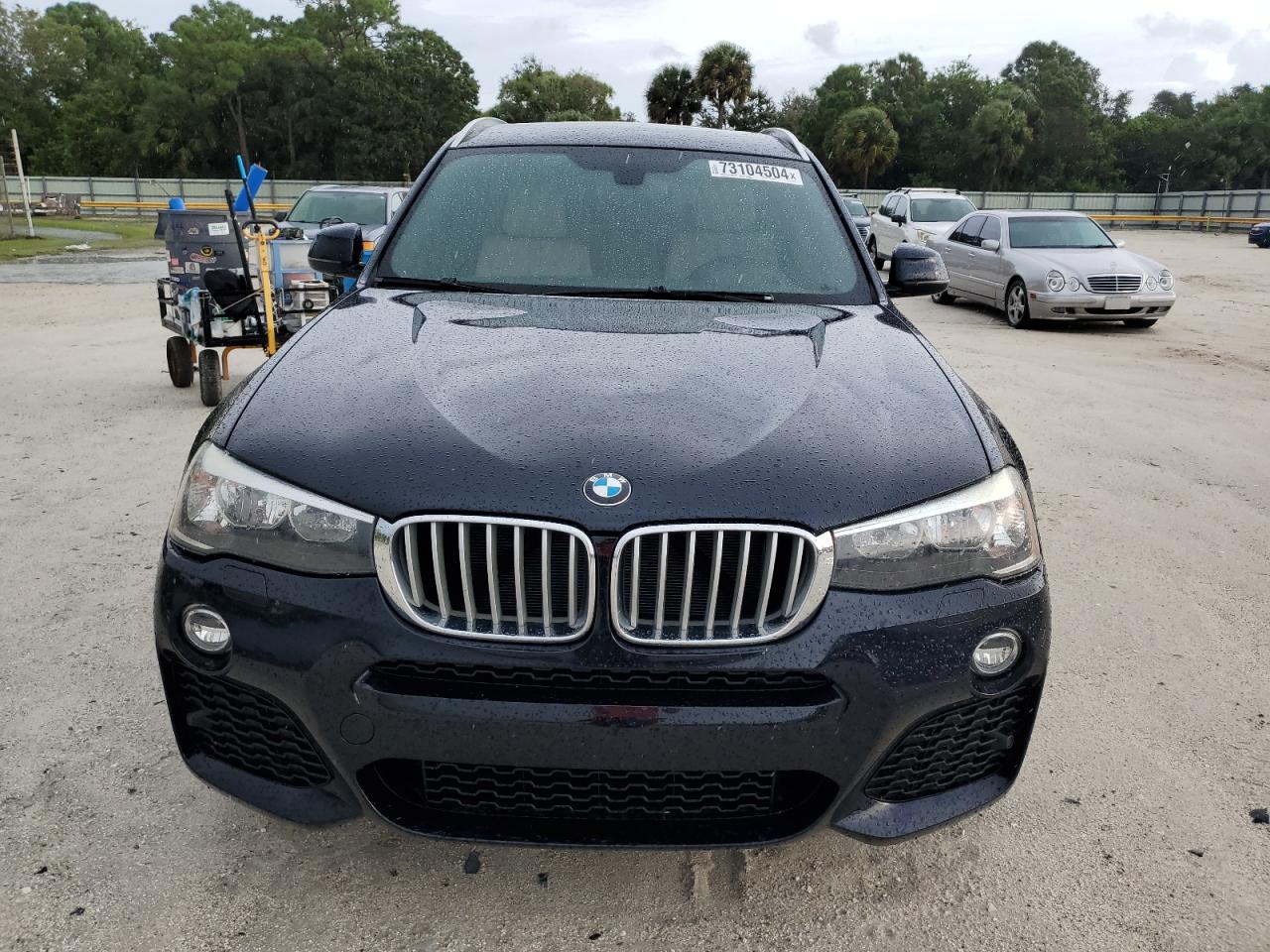 VIN 5UXWZ7C50H0V85110 2017 BMW X3 no.5