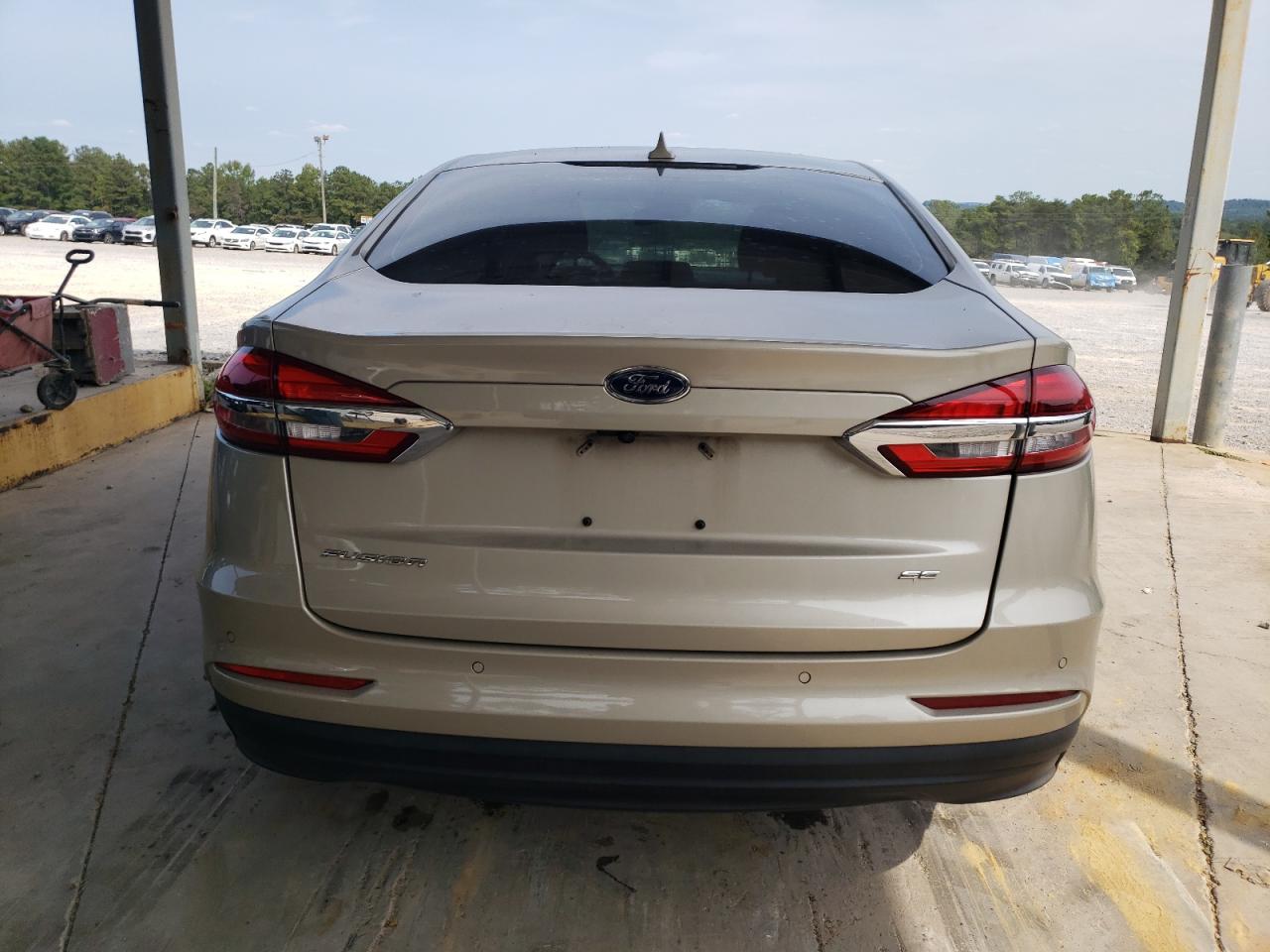 3FA6P0H78KR123206 2019 Ford Fusion Se