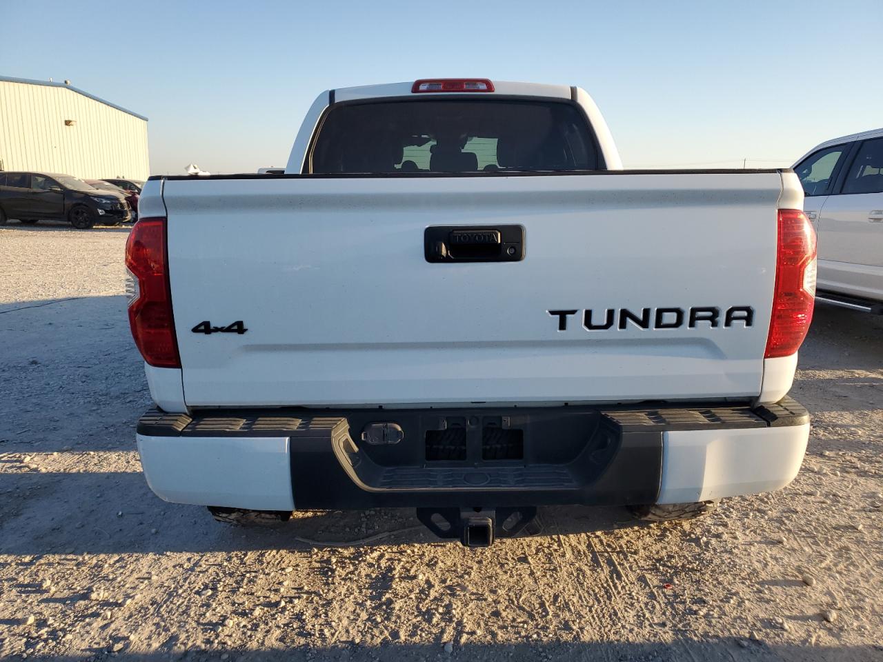 5TFDY5F14KX821393 2019 Toyota Tundra Crewmax Sr5