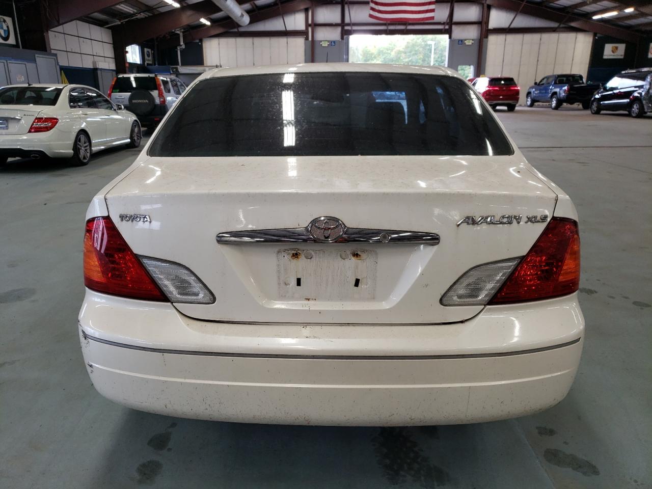 2002 Toyota Avalon Xl VIN: 4T1BF28BX2U198585 Lot: 73094754