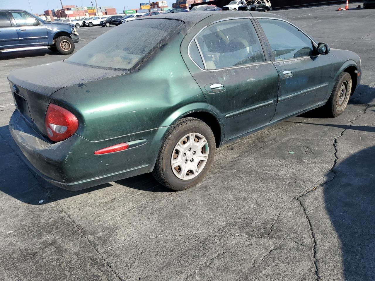 2000 Nissan Maxima - Image 3