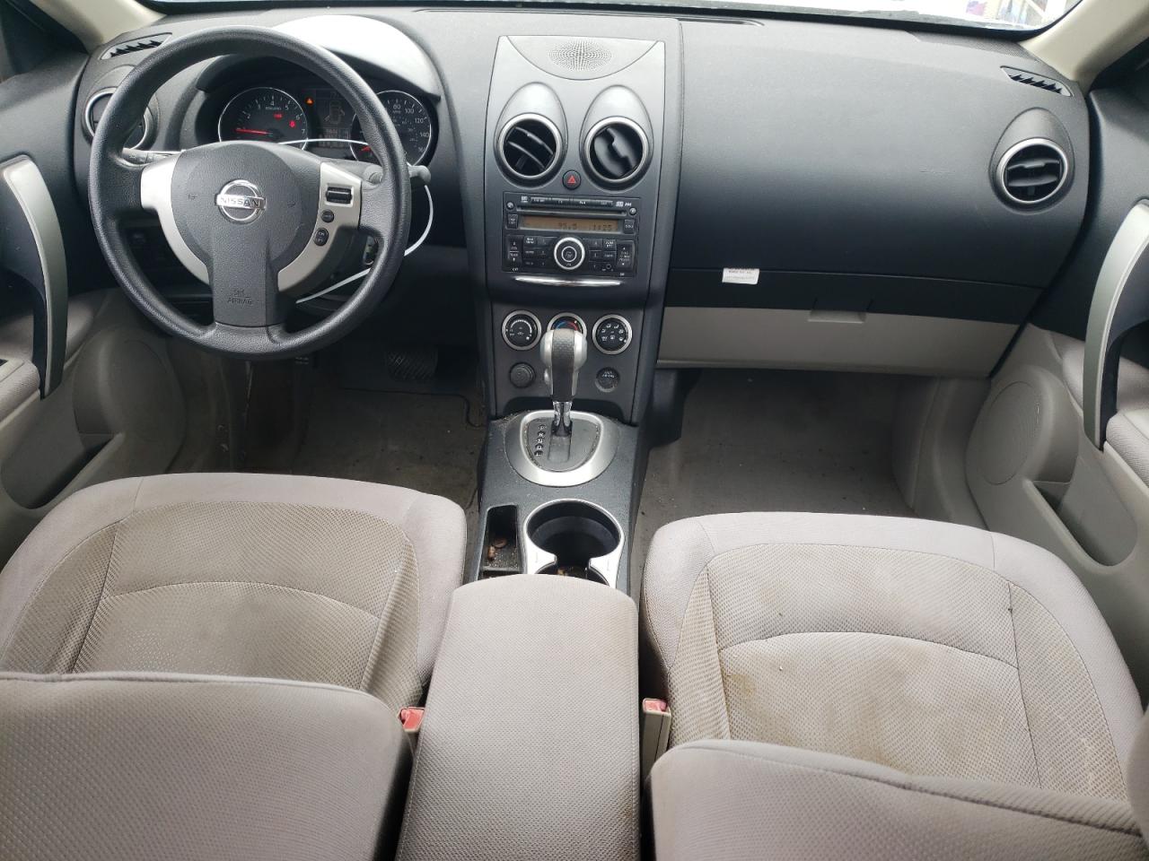 2011 Nissan Rogue - Image 8