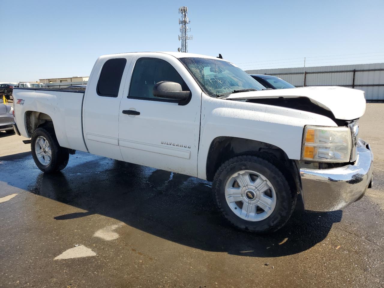 2013 Chevrolet Silverado - Image 4