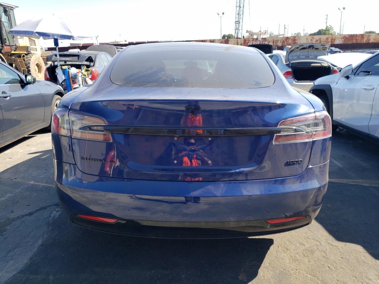 2017 Tesla Model S VIN: 5YJSA1E2XHF230910 Lot: 70437544