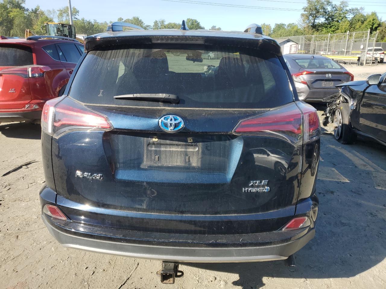 2018 Toyota Rav4 Hv Le VIN: JTMRJREV3JD183594 Lot: 69821384