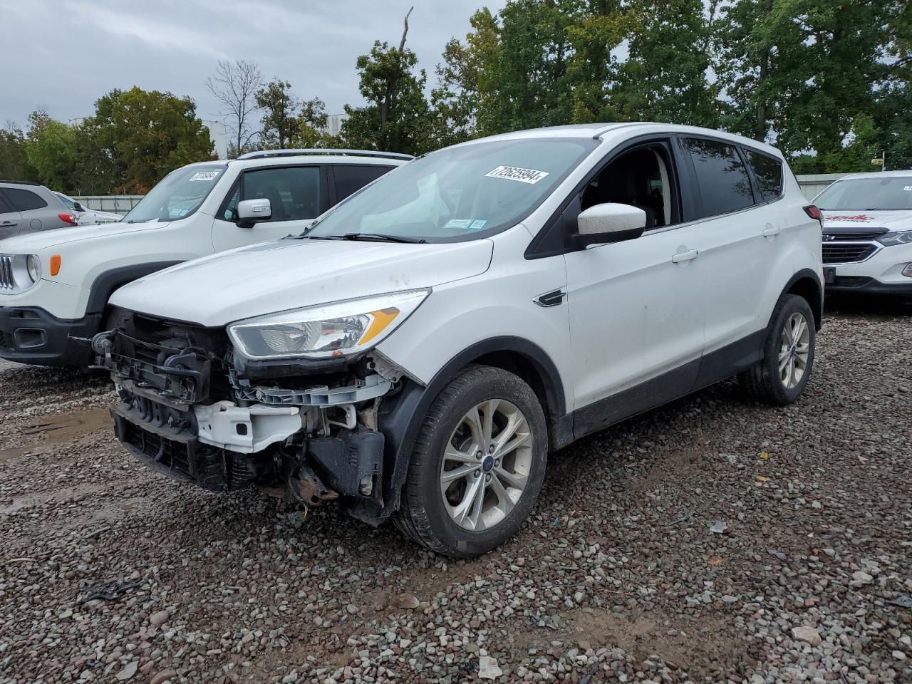 1FMCU9G91HUB85184 2017 FORD ESCAPE - Image 1