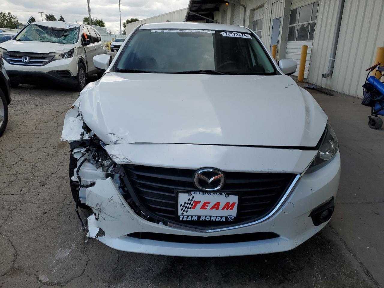 2015 Mazda 3 - Image 5
