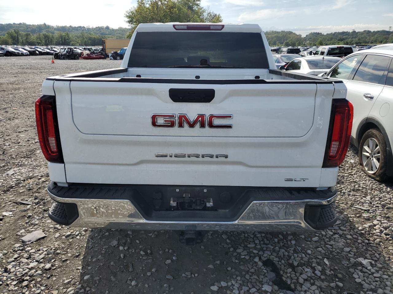 2022 GMC Sierra K1500 Slt VIN: 3GTUUDED6NG632531 Lot: 70953104