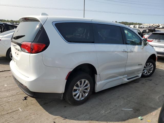  CHRYSLER PACIFICA 2018 White