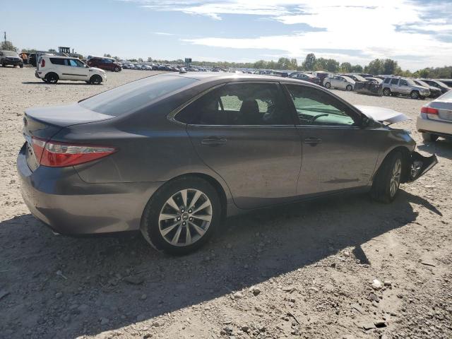  TOYOTA CAMRY 2016 Серый