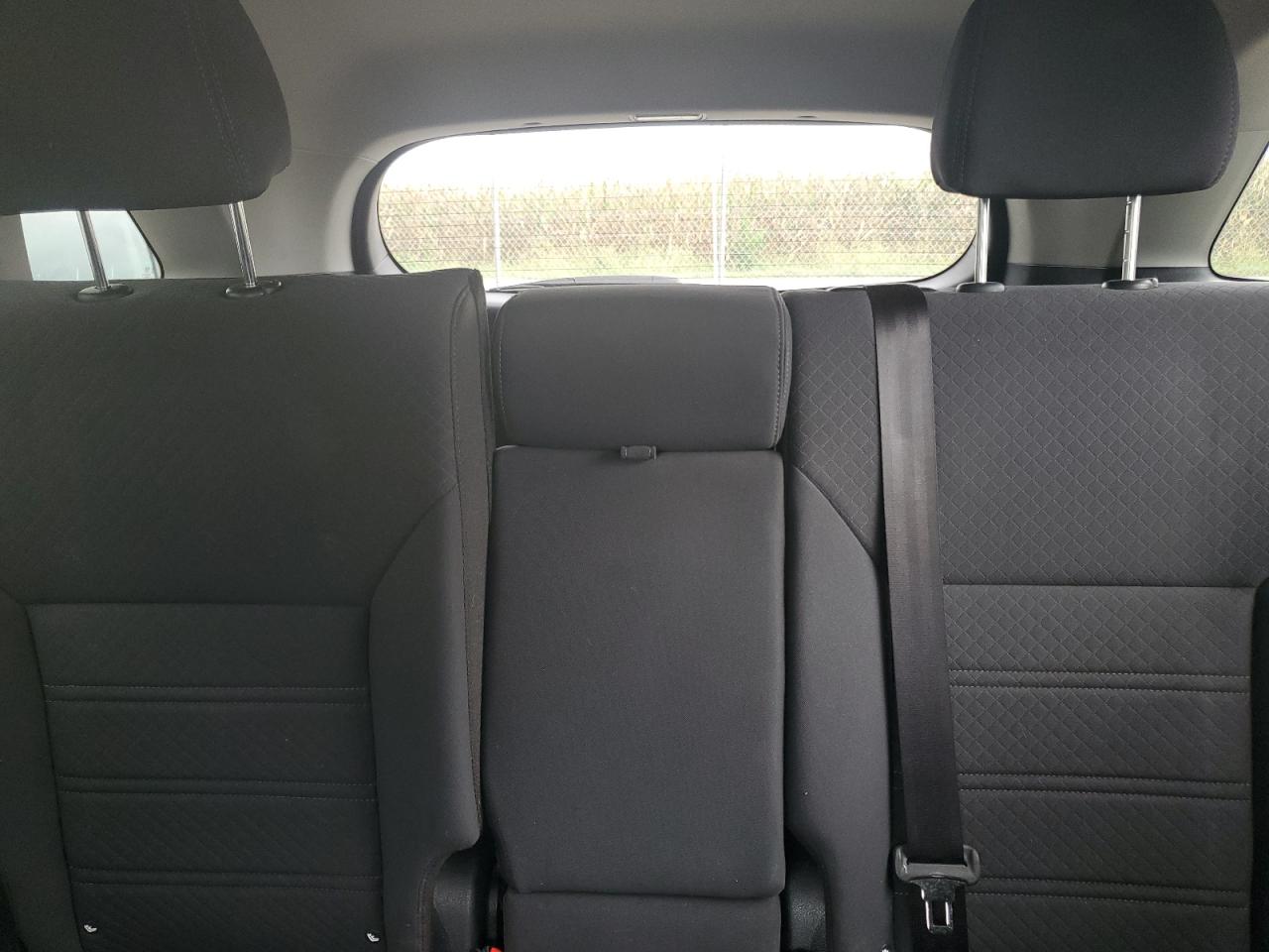 5XYPGDA33HG322566 2017 Kia Sorento Lx