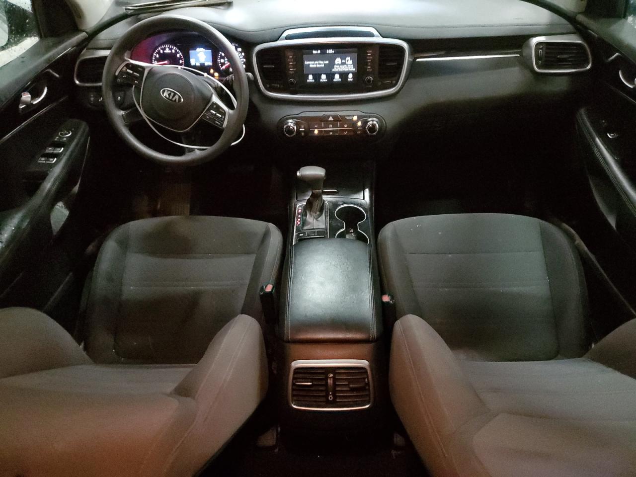2019 Kia Sorento - Image 8