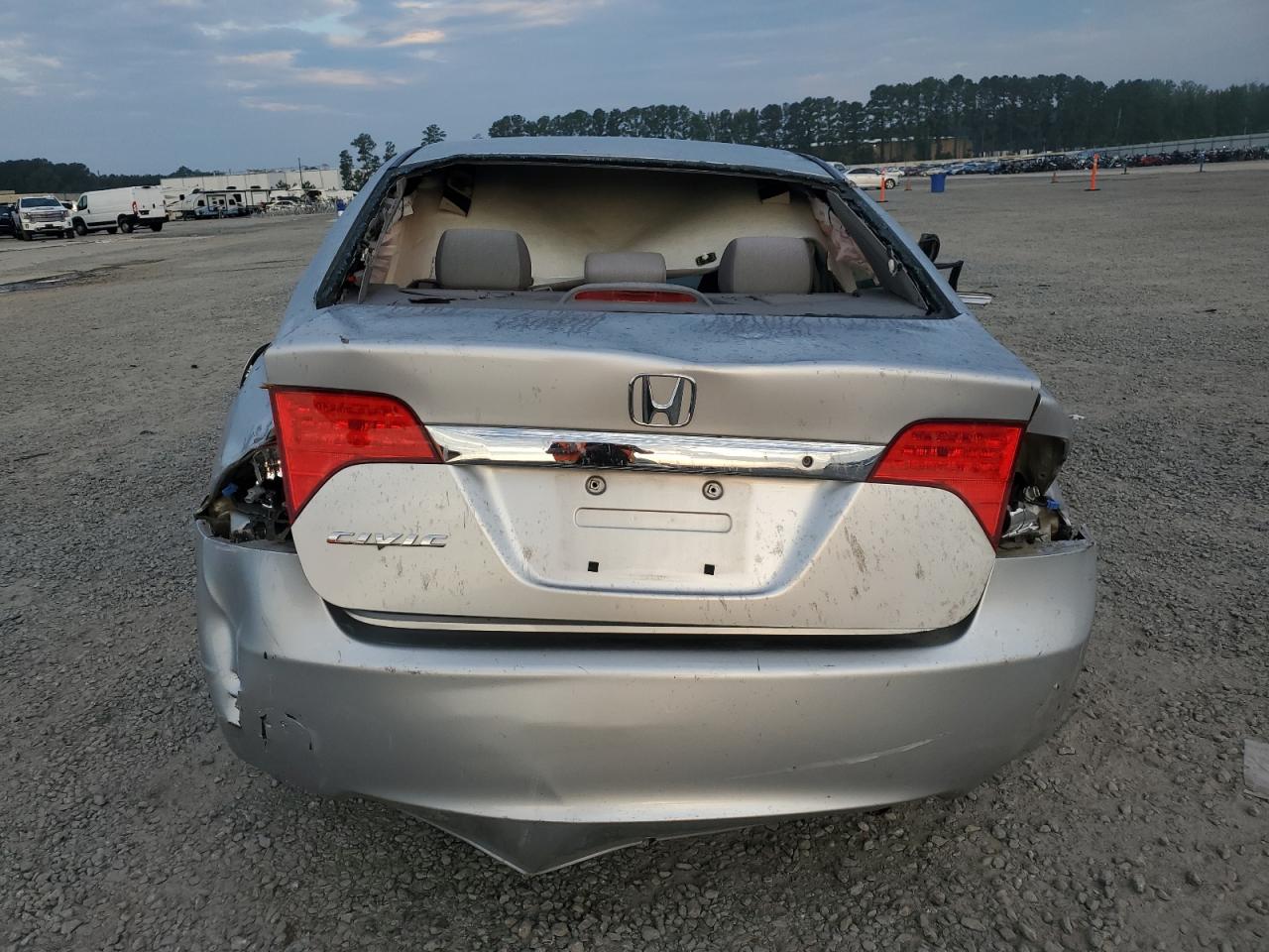 2010 Honda Civic - Image 6