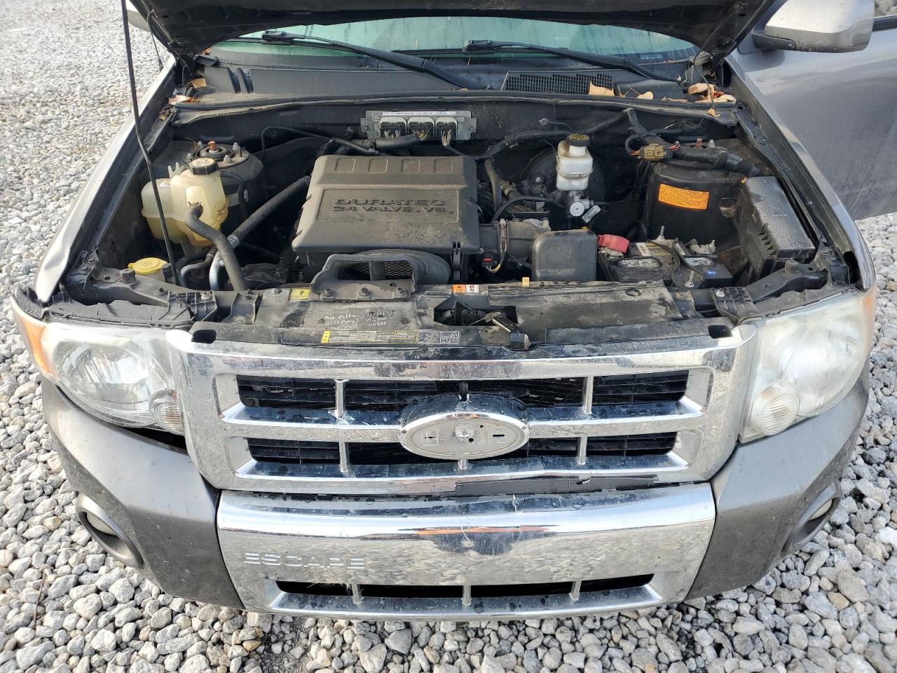 2010 Ford Escape - Image 14