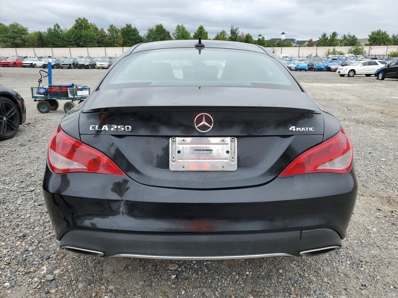 WDDSJ4GB2JN642752 2018 Mercedes-Benz Cla 250 4Matic