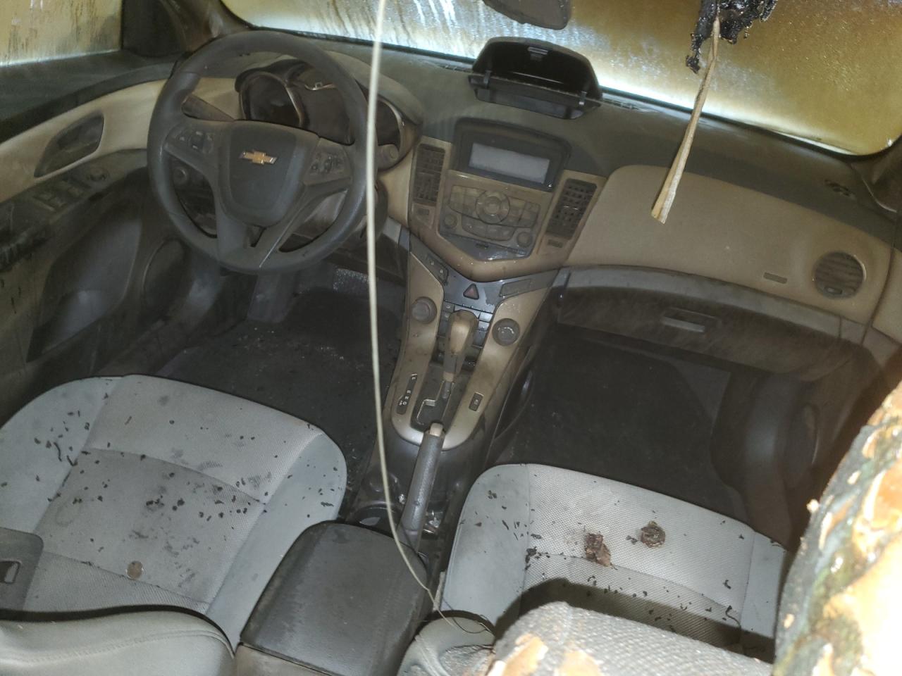2012 Chevrolet Cruze - Image 8
