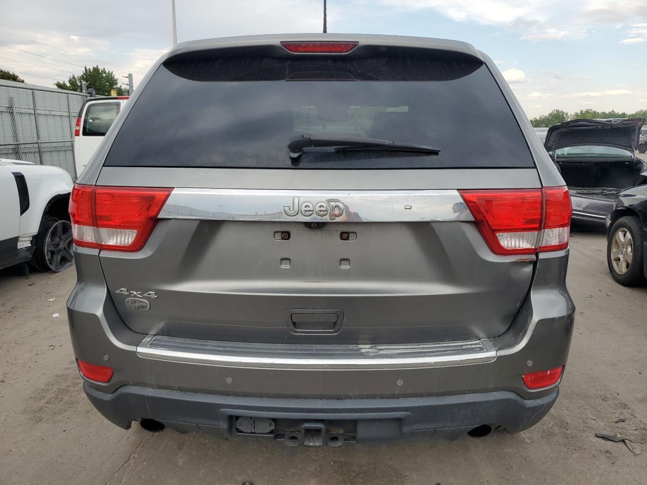 1C4RJFCT0CC103144 2012 Jeep Grand Cherokee Overland