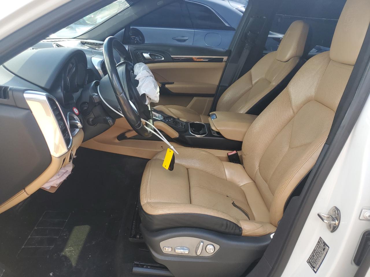 WP1AA2A26ELA91440 2014 Porsche Cayenne