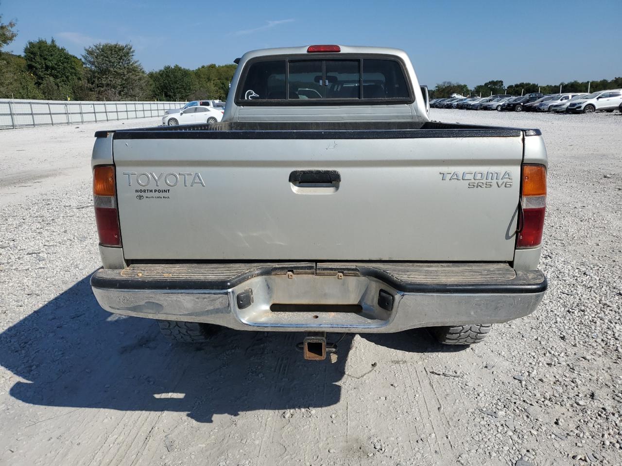 2000 Toyota Tacoma Xtracab VIN: 4TAWN72NXYZ661695 Lot: 72207994