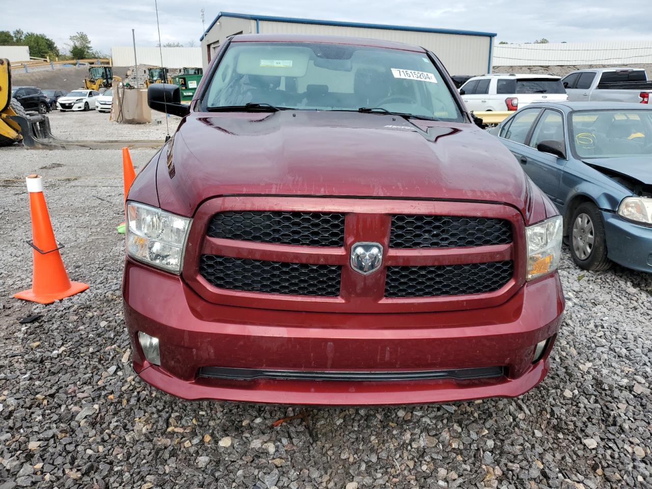 2016 RAM 1500 - Image 5