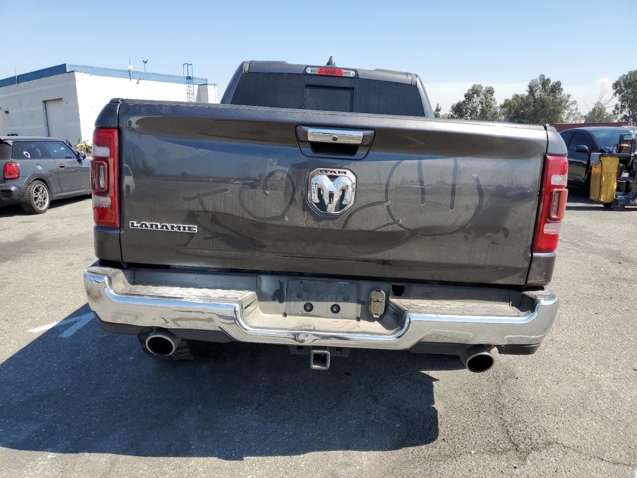 1C6RREDT3LN306106 2020 Ram 1500 Laramie