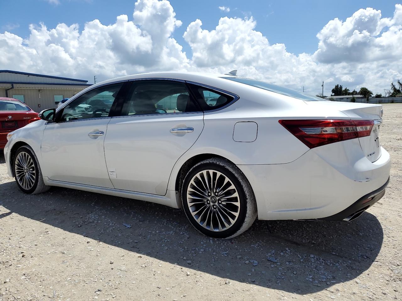 4T1BK1EB6GU215545 2016 TOYOTA AVALON - Image 2