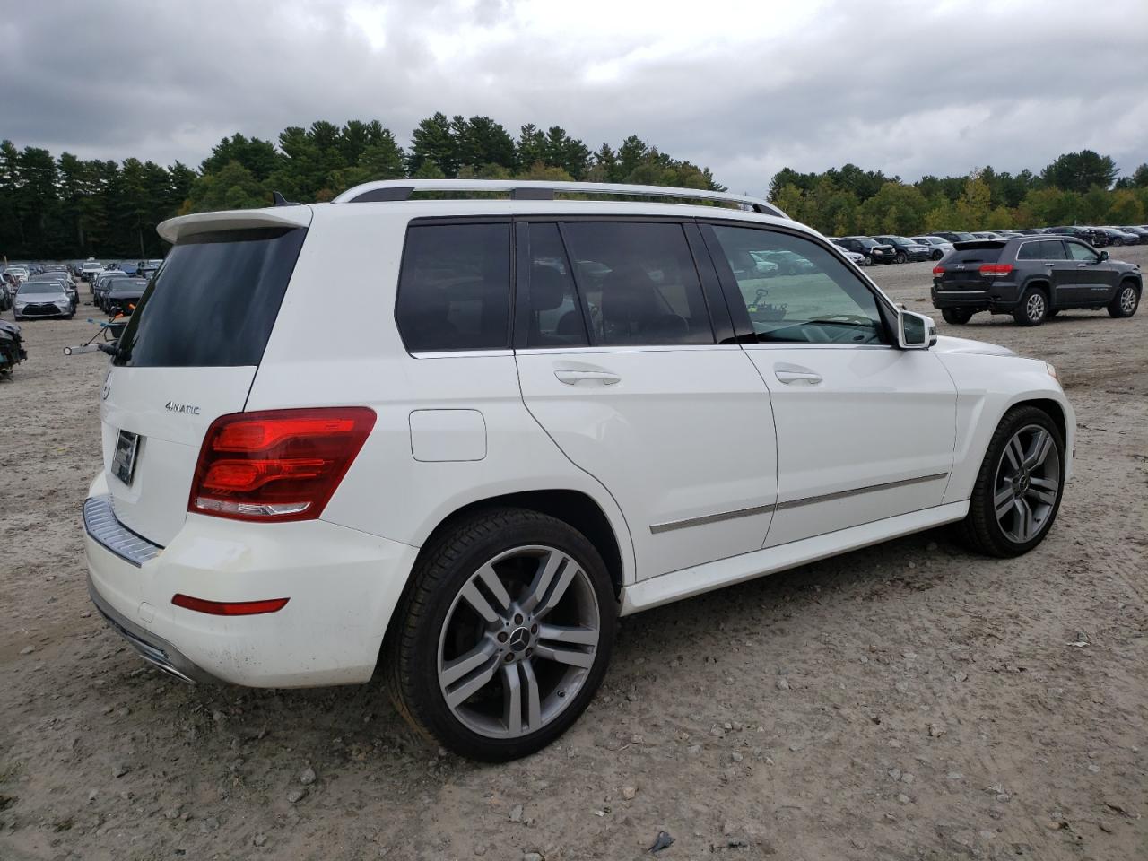 VIN WDCGG8JB8DG049933 2013 MERCEDES-BENZ GLK-CLASS no.3