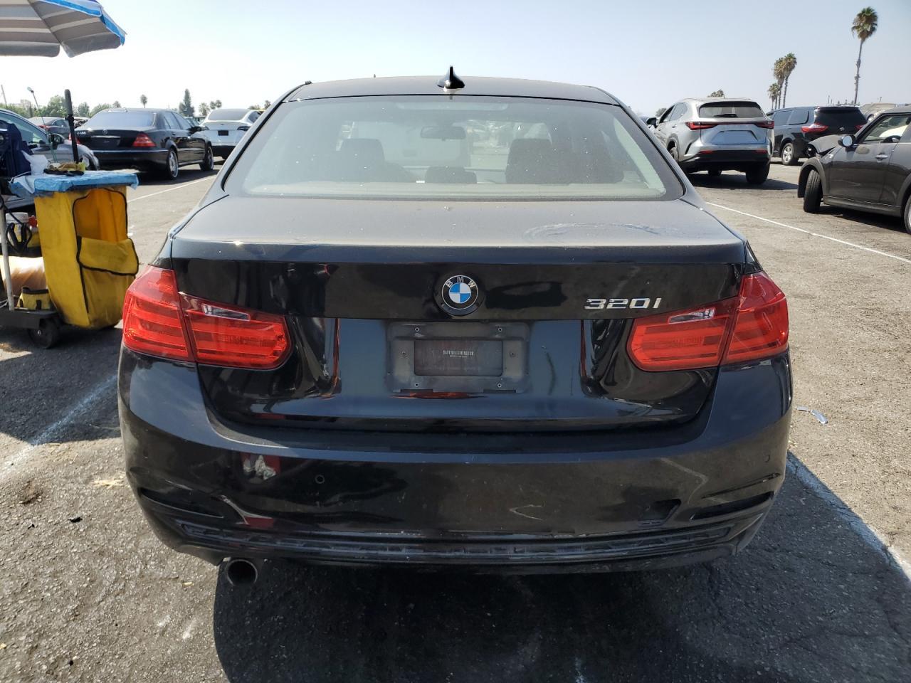 WBA3B1C53FK139408 2015 BMW 320 I