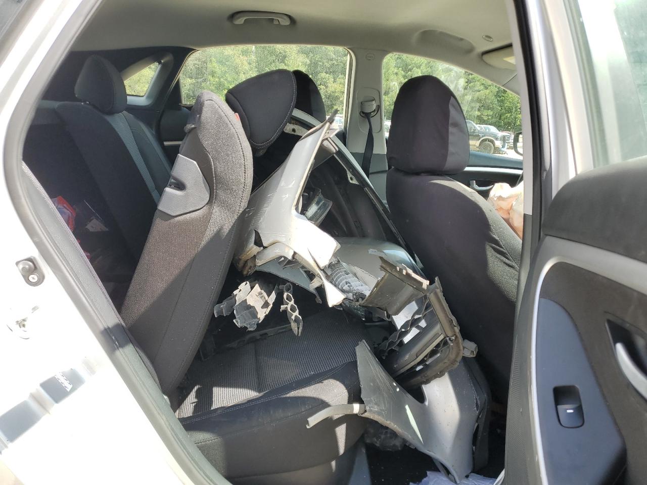 2016 Hyundai Elantra Gt VIN: KMHD35LH8GU303047 Lot: 70172144