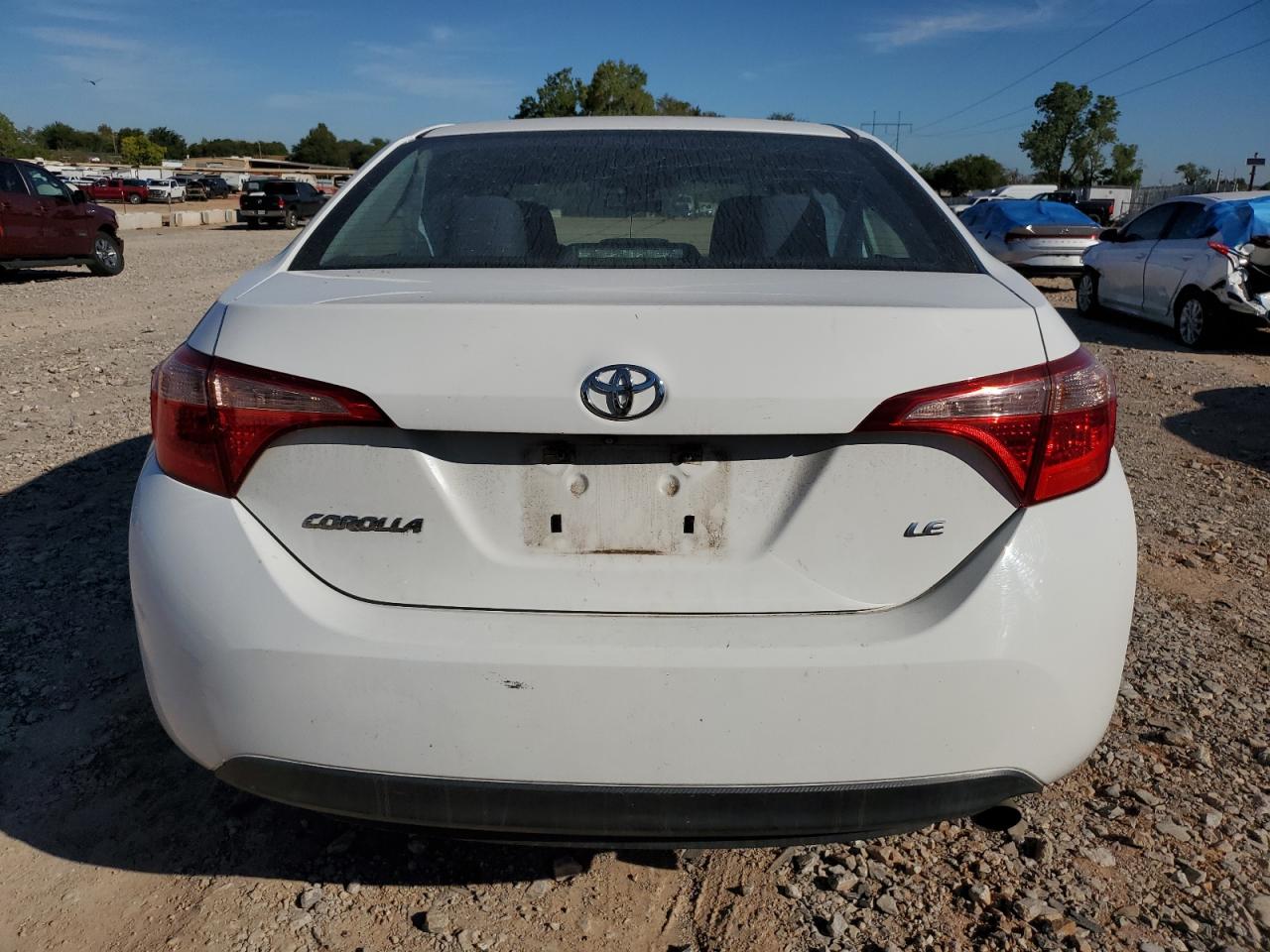 5YFBURHE7HP675850 2017 Toyota Corolla L