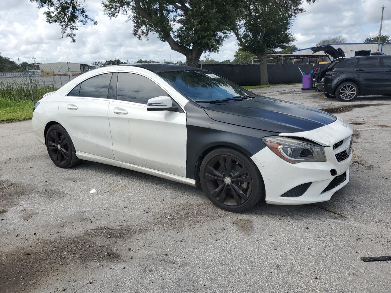 VIN WDDSJ4EB1EN118131 2014 MERCEDES-BENZ CLA-CLASS no.4