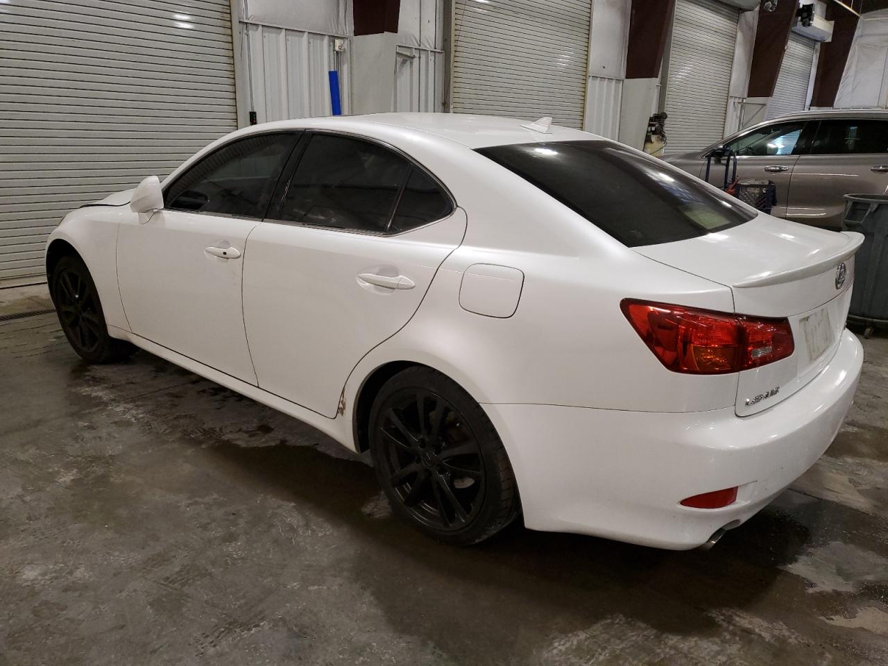 2007 Lexus IS - Image 2