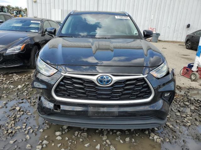  TOYOTA HIGHLANDER 2021 Czarny