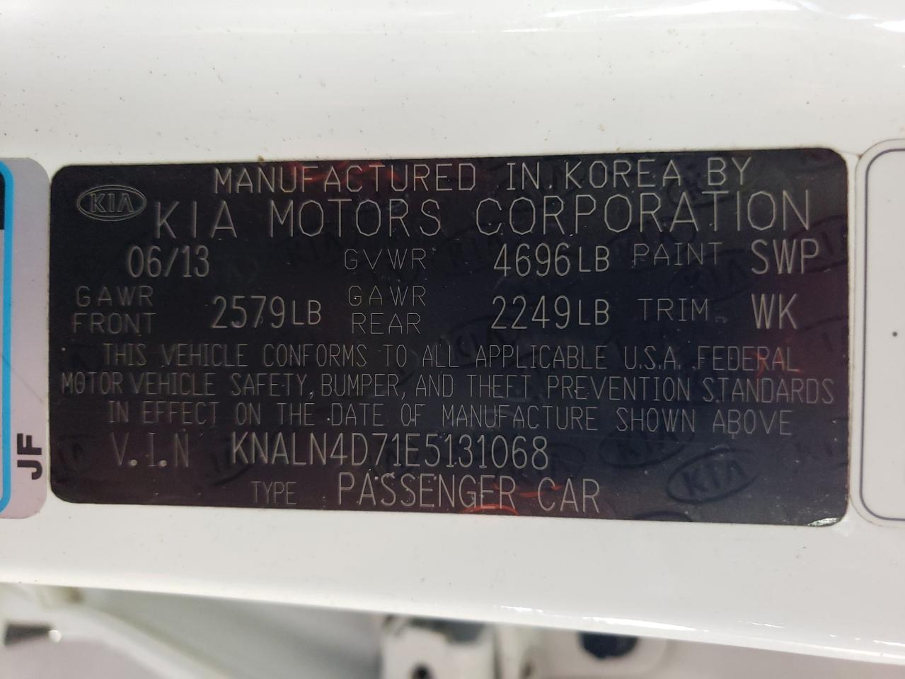 KNALN4D71E5131068 2014 Kia Cadenza Premium