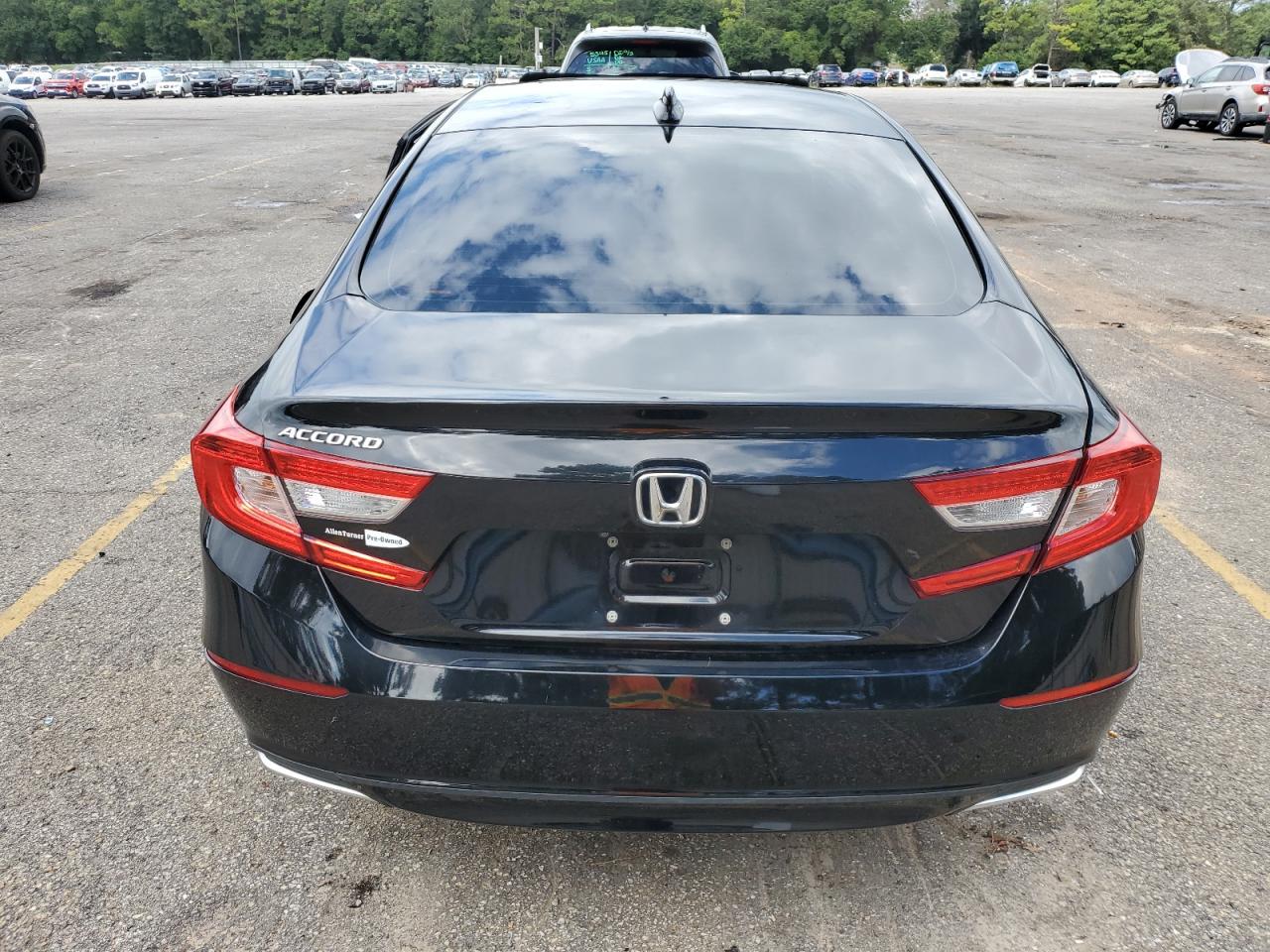 1HGCV1F48KA174993 2019 Honda Accord Ex