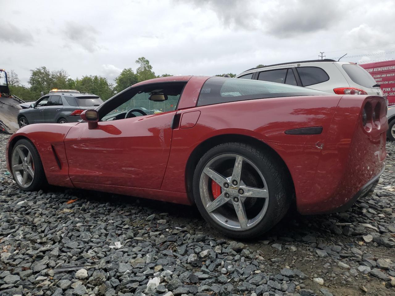 2005 Chevrolet Corvette - Image 2