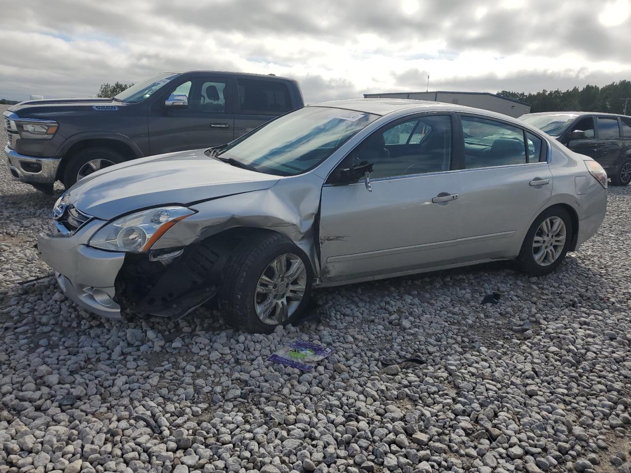2010 Nissan Altima - Image 1