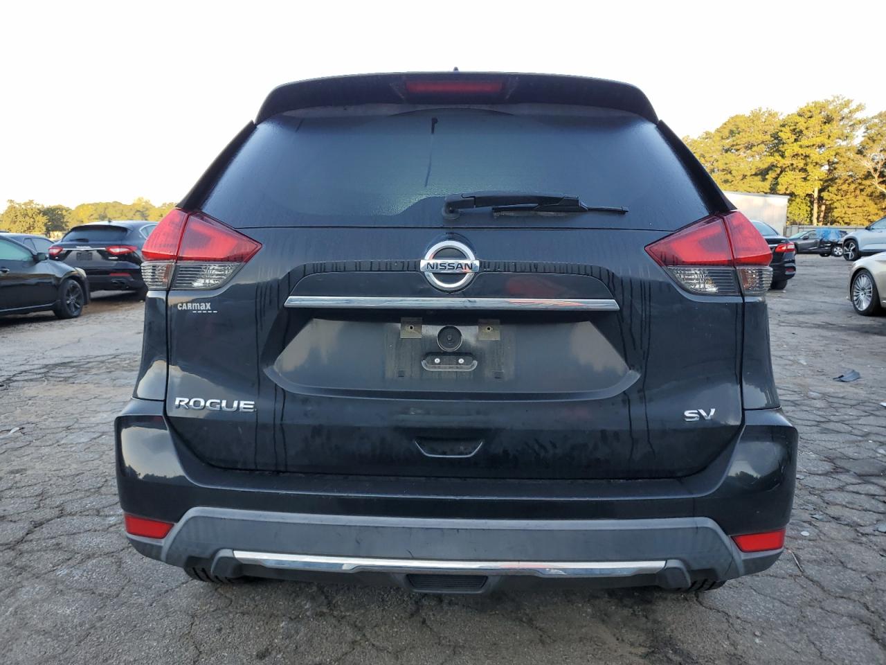 2017 Nissan Rogue S VIN: KNMAT2MT7HP593581 Lot: 72145824