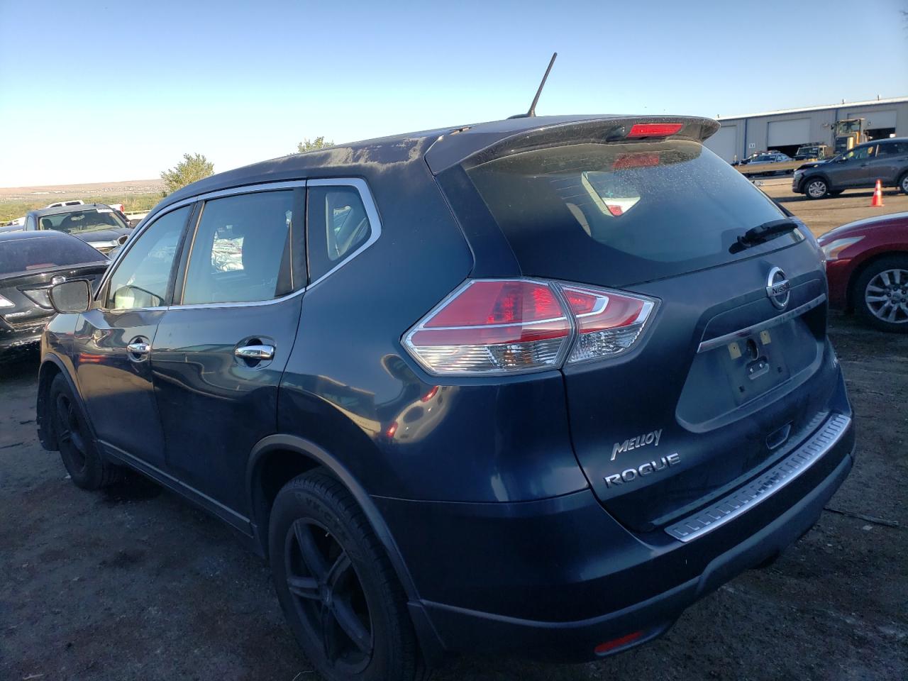 KNMAT2MVXFP563778 2015 NISSAN ROGUE - Image 2