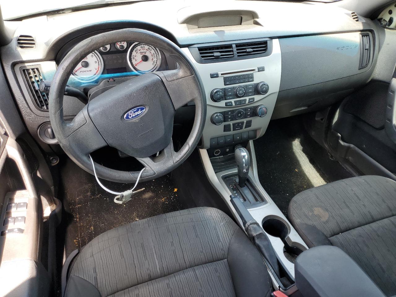 1FAHP3FNXAW146509 2010 Ford Focus Se