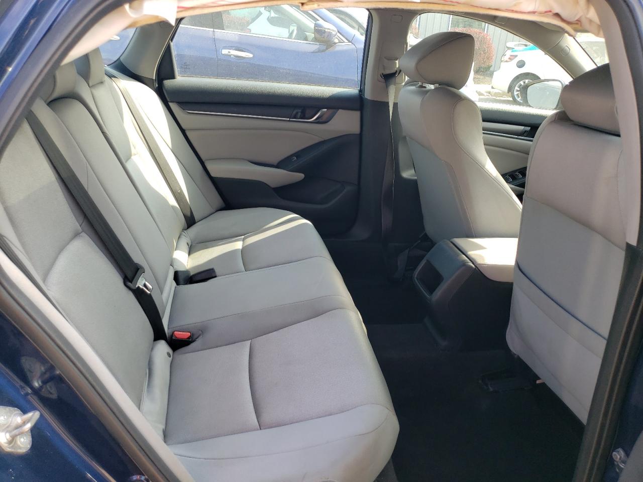 1HGCV1F12JA120884 2018 Honda Accord Lx